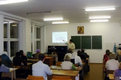 Занятия с группой катехизаторов